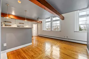 85 Middle St, Hallowell, ME 04347 - Photo 10