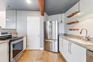 85 Middle St, Hallowell, ME 04347 - Photo 16