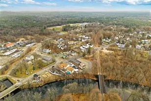 63 Elm St, Mechanic Falls, ME 04256 - Photo 24