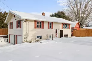 81 Hall Rd, Windham, ME 04062 - Photo 2