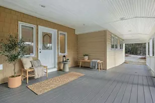 38 Blackthorne Ln, Gray, ME 04039 - Photo 2