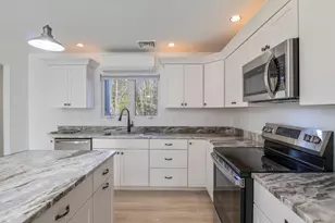 38 Blackthorne Ln, Gray, ME 04039 - Photo 8