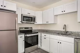 725 Central Ave, Dover, NH 03820 - Photo 2