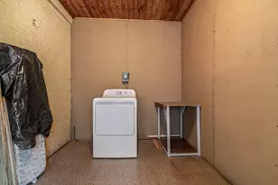 9 Willow St, Auburn, ME 04210 - Photo 24