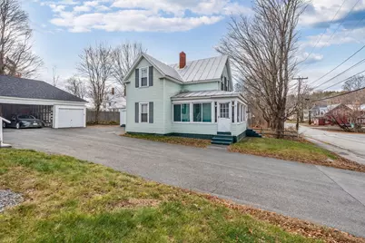 26 Pleasant Street, Skowhegan, ME 04976 - Photo 4