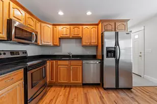 7 Heath St, Old Orchard Beach, ME 04064 - Photo 20