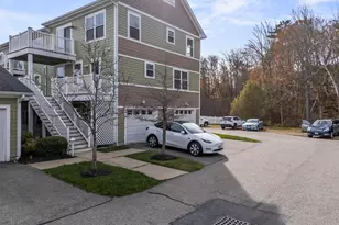 7 Heath St, Old Orchard Beach, ME 04064 - Photo 12