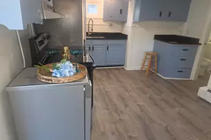 1549 Westbrook St, Portland, ME 04102 - Photo 10