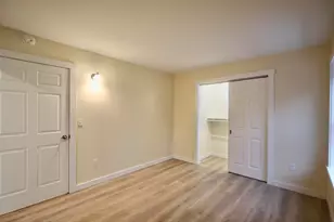 32 Lewis St, Greenville, ME 04441 - Photo 14