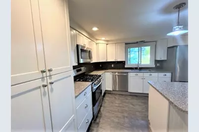 43 Lincoln Street, Dover Foxcroft, ME 04426 - Photo 4