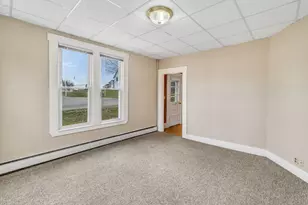 24 Pleasant St, Skowhegan, ME 04976 - Photo 20