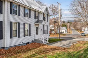 24 Pleasant St, Skowhegan, ME 04976 - Photo 8