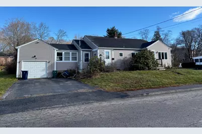 24 Lamothe Avenue, Biddeford, ME 04005 - Photo 2