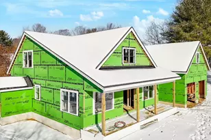 18 Shipping Ln, Eliot, ME 03903 - Photo 2