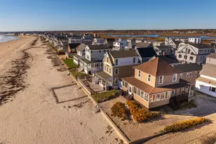 229 Atlantic Ave, Wells, ME 04090 - Photo 2