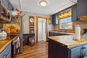 18 Greenwood St, Waterville, ME 04901 - Photo 10
