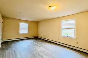 1883 Essex St, Bangor, ME 04401 - Photo 16