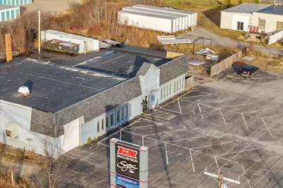 1567 Hammond Street, Bangor, ME 04401 - Photo 2