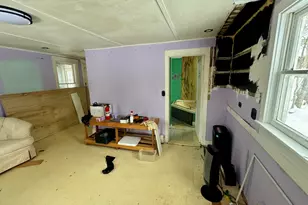 7 Grover St, Monmouth, ME 04259 - Photo 4