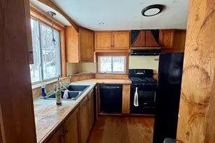 7 Grover St, Monmouth, ME 04259 - Photo 16