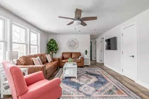 466 Essex St, Bangor, ME 04401 - Photo 4