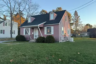 29 Jefferson St, Brewer, ME 04412 - Photo 2