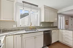 15 Susan Ln, Falmouth, ME 04105 - Photo 10