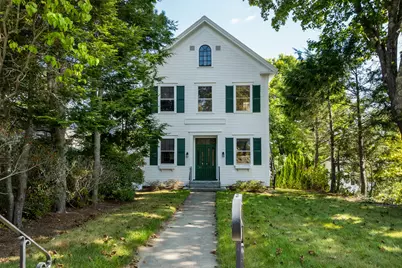25 Oak Street, Boothbay Harbor, ME 04538 - Photo 1