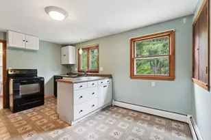 705 + 707 Maine Ave, Farmingdale, ME 04344 - Photo 32