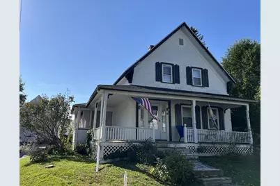 84 Pleasant Street, Rockland, ME 04841 - Photo 1