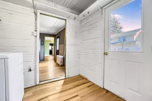 84 Pleasant St, Rockland, ME 04841 - Photo 38