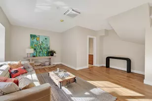 55 Carleton St, Portland, ME 04102 - Photo 50