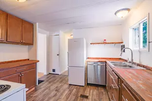 244 Main St, Hope, ME 04847 - Photo 8