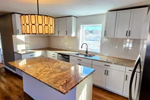 29 Exchange St, Presque Isle, ME 04769 - Photo 12