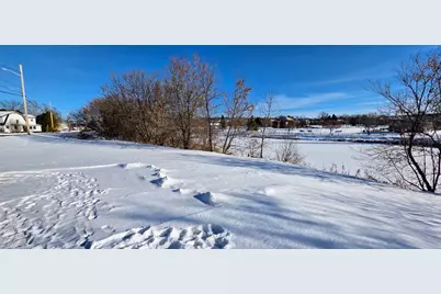 29 Exchange Street, Presque Isle, ME 04769 - Photo 4