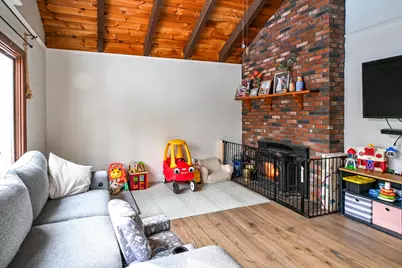 57 Wescott Road, Gorham, ME 04038 - Photo 4