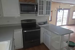 373 Middle Rd, Fairfield, ME 04937 - Photo 10