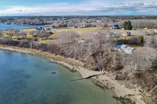 21 Spring Hill Rd, Harpswell, ME 04079 - Photo 2