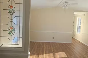 143 Cheryl Ln, Oxford, ME 04270 - Photo 4