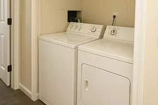 143 Cheryl Ln, Oxford, ME 04270 - Photo 8