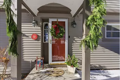 882 Memorial Drive, Winthrop, ME 04364 - Photo 10