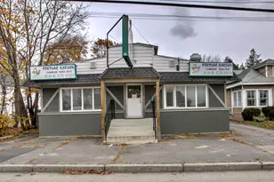 1435 Forest Ave, Portland, ME 04103 - Photo 1