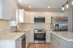 18 Violet Dr, Farmingdale, ME 04344 - Photo 16