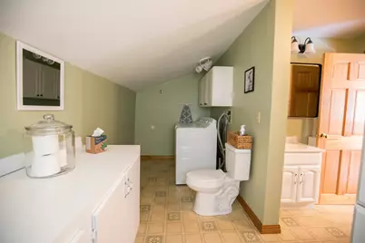 18 Washington Street, Greenville, ME 04441 - Photo 16