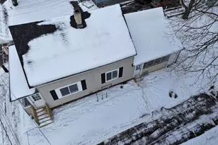 75 Oak St, Lewiston, ME 04240 - Photo 4