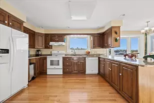 11 Spurwink Rd, Scarborough, ME 04074 - Photo 10