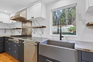 258 Foreside Rd, Cumberland, ME 04110 - Photo 18