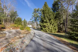 258 Foreside Rd, Cumberland, ME 04110 - Photo 4