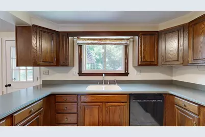 95 Lane Avenue, Portland, ME 04103 - Photo 2