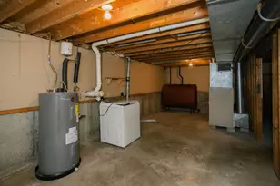 127 Meadow Ln, Farmington, ME 04938 - Photo 30